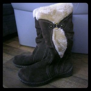 BareTraps Winter Boots