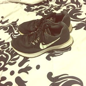 Women's Zoom Winflow 2 Nike shoes