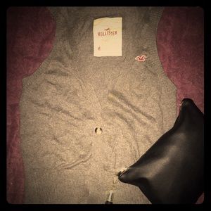 Hollister vest