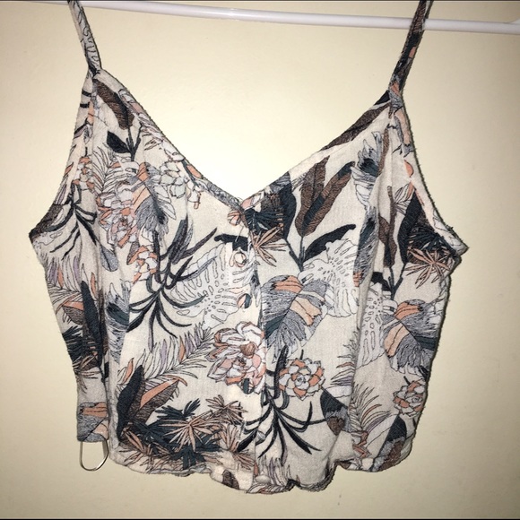 Kendall and Kylie crop top