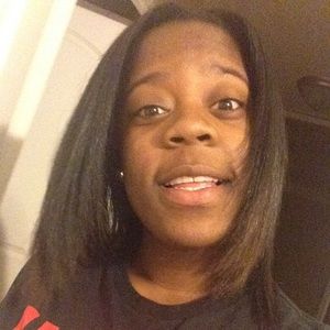 Meet your Posher, Jaynea