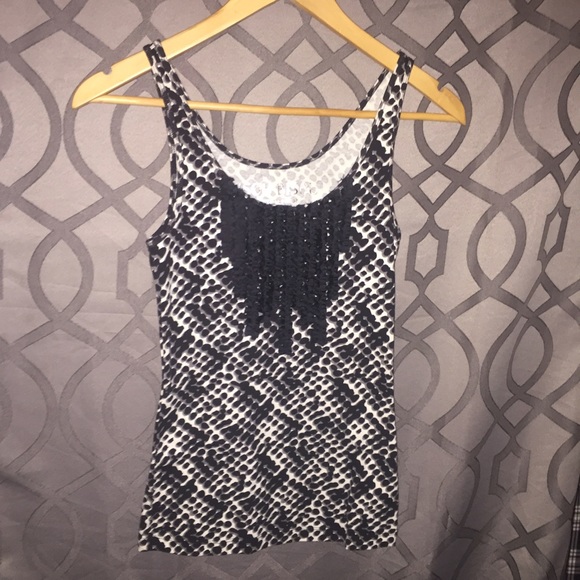 Ruffles in the Front Tank - Picture 1 of 1