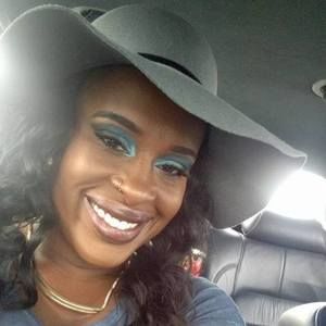 Meet your Posher, Brandy