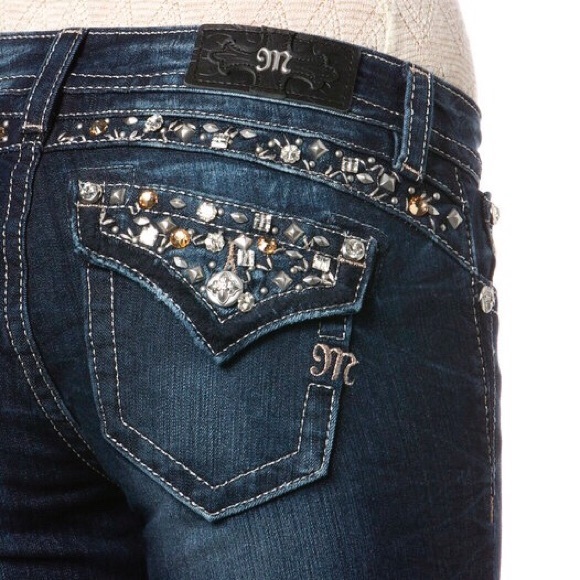 Miss Me Denim - HOT Mixed Crystal Miss Me Skinnies
