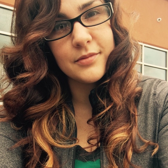 Meet your Posher, Jessica