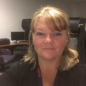 Meet your Posher, Lori