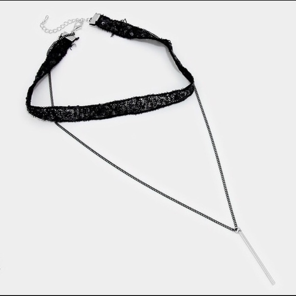 ⚜️Metal Bar Pendant Sequin Chocker Necklace⚜️ - Picture 2 of 4
