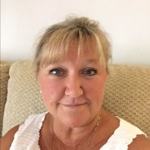 Meet your Posher, Pamela