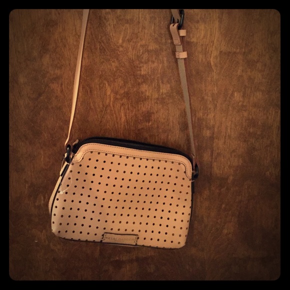 Kelsi Dagger Crossbody
