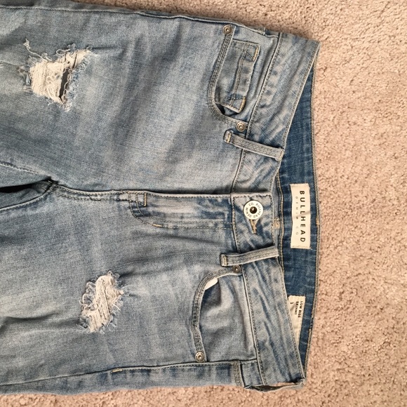 Bullhead denim low rise skinny jeans
