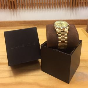 New With Tags, Chronograph Gold Tone Mk Watch