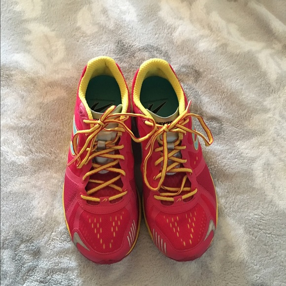 Newton Motion IV Running sneakers Women's Size 10