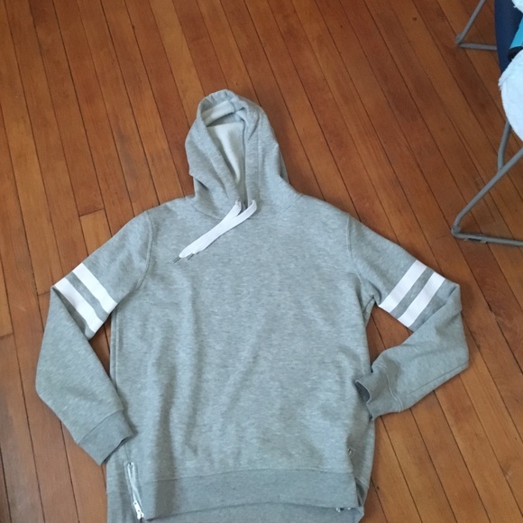 varsity stripe gray New York hoodie