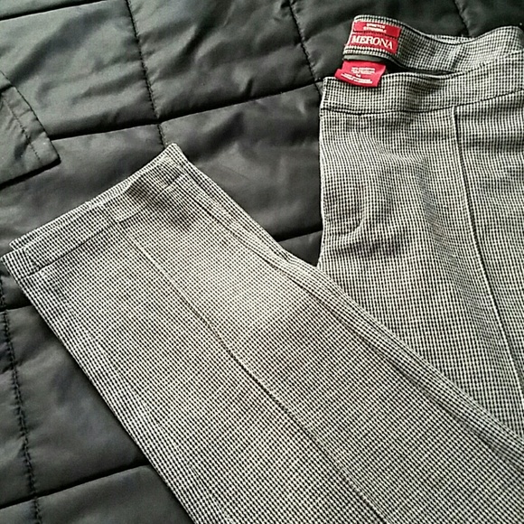 Pants - Picture 3 of 4