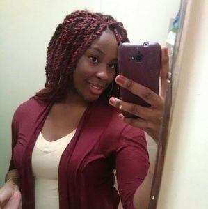 Meet your Posher, Simaliah