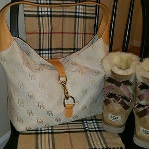 Dooney & Bourke Quilted Lock Sac