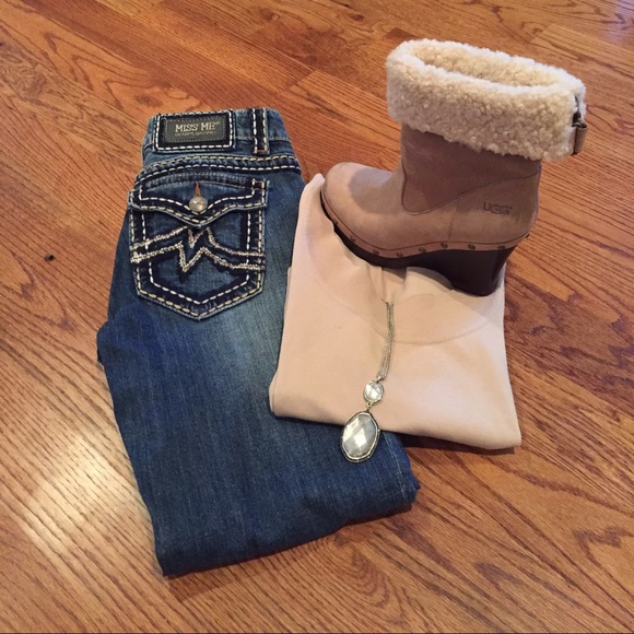 🎁Miss Me Jeans🎁 Sale!