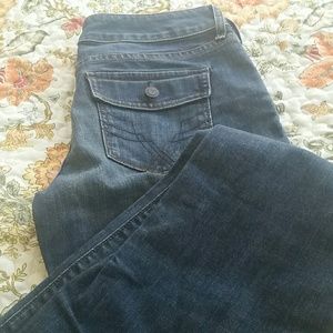 REDUCED!   Ladies Gap Curvy Jeans size 8