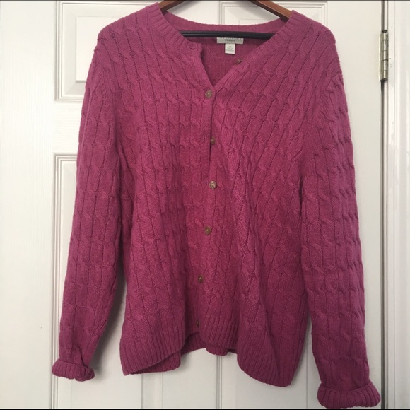 Appleseed's cardigan
