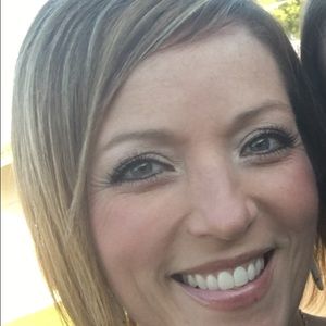 Meet your Posher, Joy