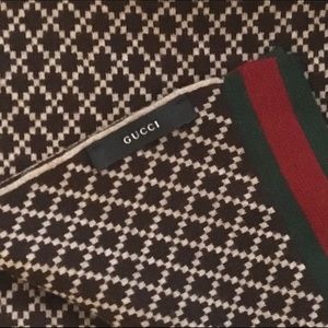 Gucci Scarf 100% Lana Wool