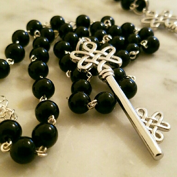 8/4 LAST DAY! Obsidian Stone& Key Necklace - Picture 3 of 3