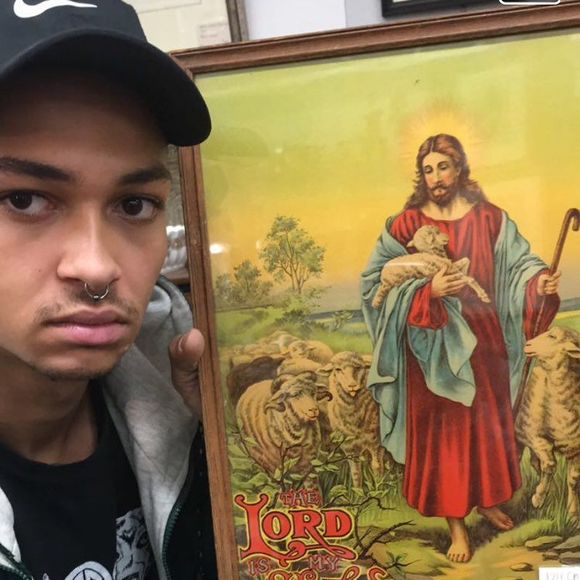 Meet your Posher, Jesse - Picture 1 of 1