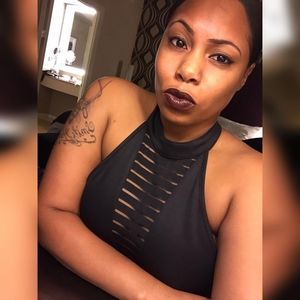 Meet your Posher, Juanita