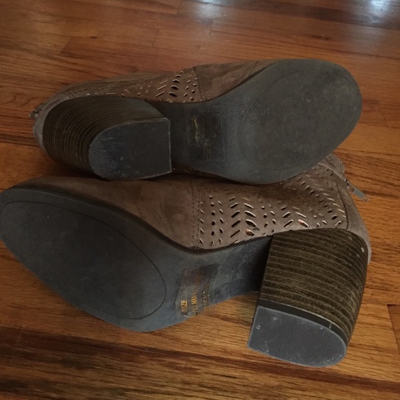 Boho chic booties - Picture 3 of 4