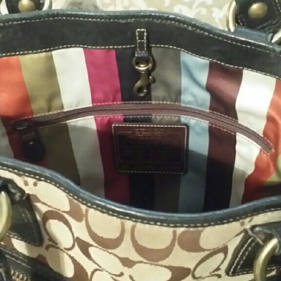 Coach Signature Gigi Executive Tote and Planner - Picture 2 of 11