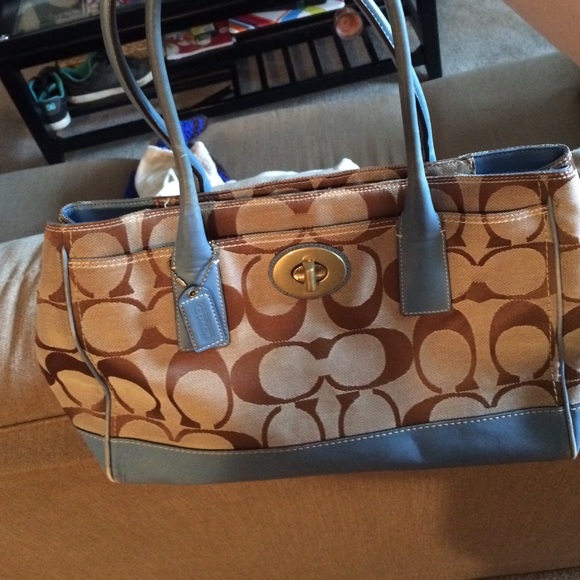 Authentic Coach purse