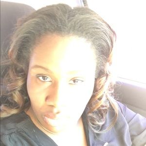 Meet your Posher, Davida