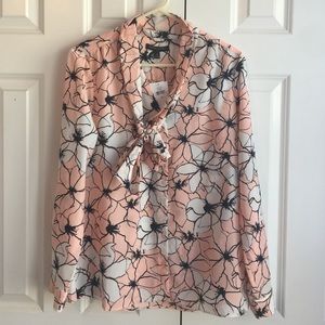 NWT Banana Republic blouse with tie