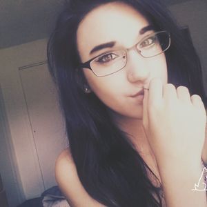 Meet your Posher, Lorelei