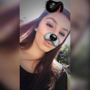 Meet your Posher, Mackenzie