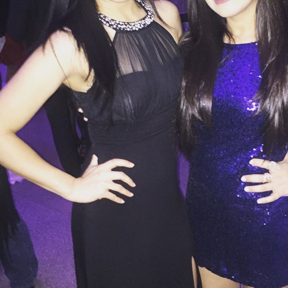 Long black dress