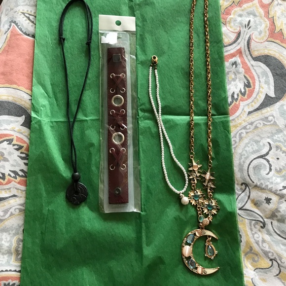 A lot of costume Jewelry