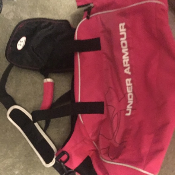 Under Armour Gym Bag 💕 - Picture 2 of 4