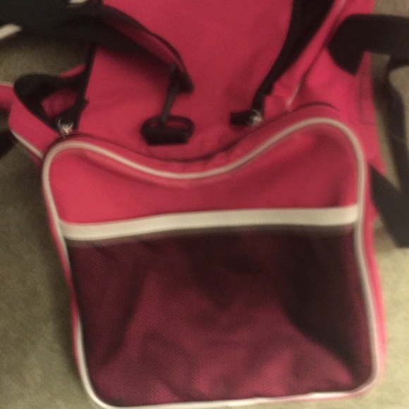 Under Armour Gym Bag 💕 - Picture 3 of 4