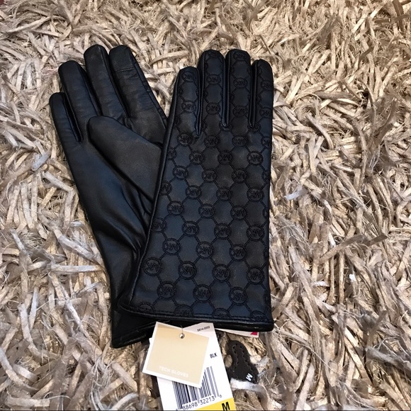 ❌sold❌Michael kors leather gloves Sz M Xmas gift - Picture 3 of 3