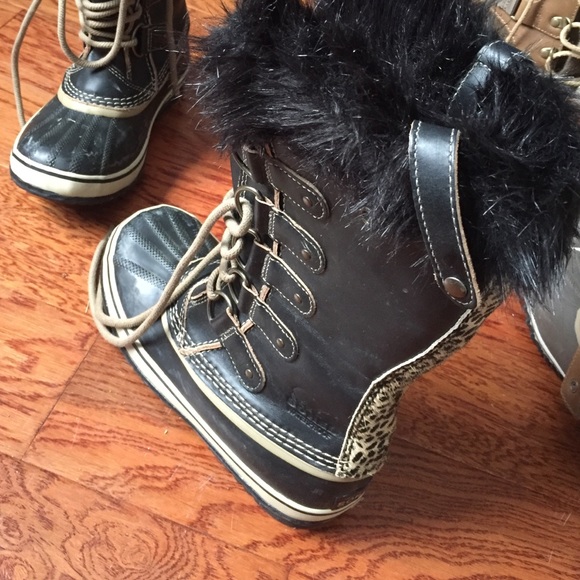 Sorel 8.5 winter boots - Picture 3 of 4