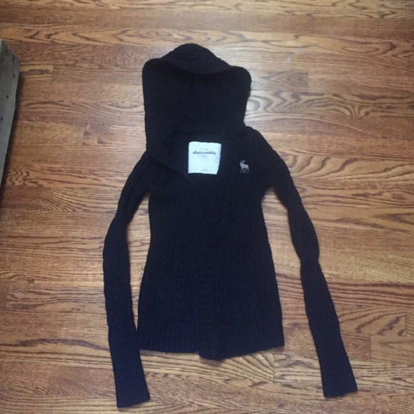 Abercrombie kids navy sweater