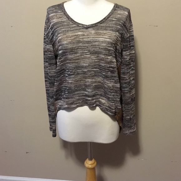 Derek Heart sweater