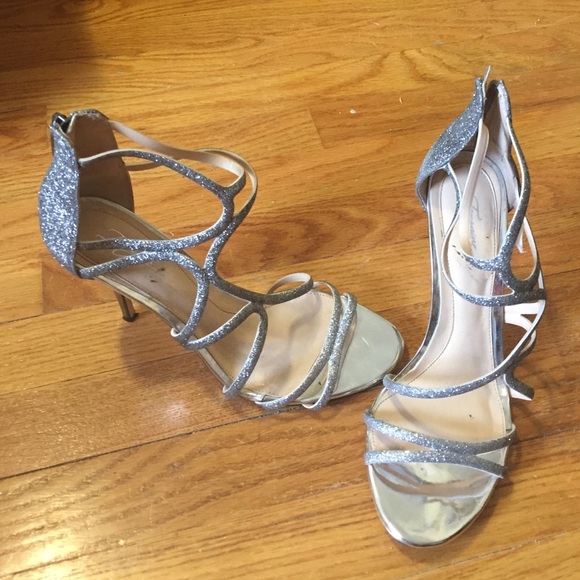 Vince Camuto dress heel - Picture 1 of 2