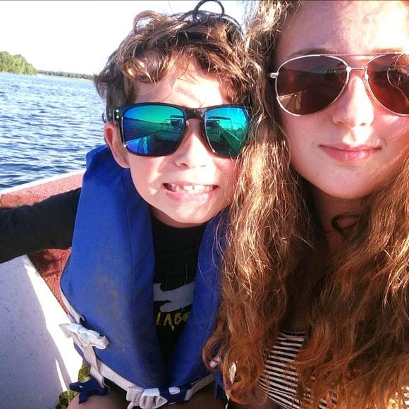 Meet your Posher, Liz