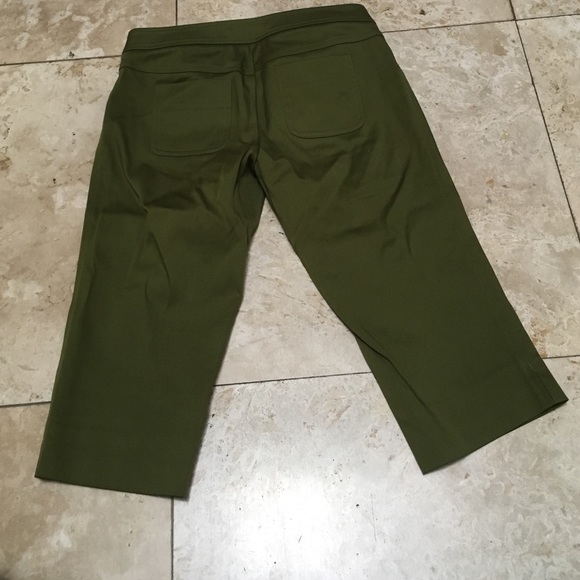 Marciano Olive Green Dress Capris - Picture 4 of 4