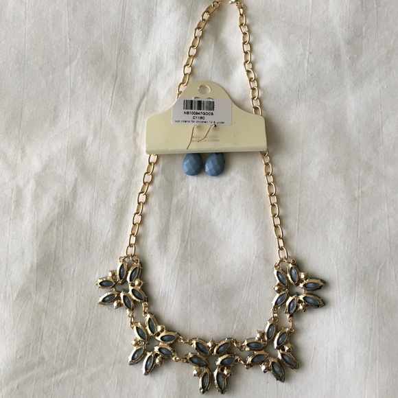 New Necklace Set - Picture 2 of 3