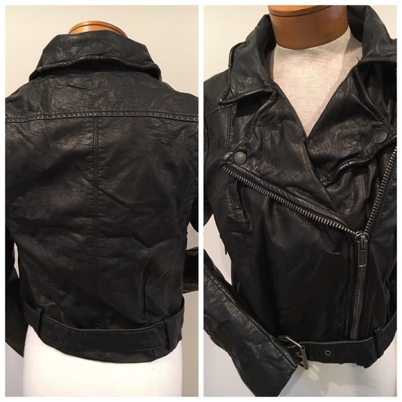 NWOT Free People cropped vegan leather Moto jacket - Picture 3 of 4