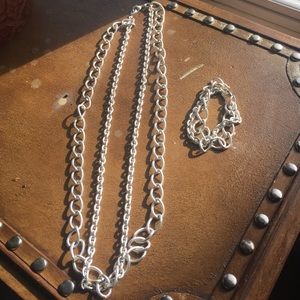 Stella & Dot matching necklace and bracelet set