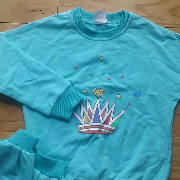 SALE*Teal Crown Mini Skirt and Sweatshirt set . :) - Picture 2 of 4
